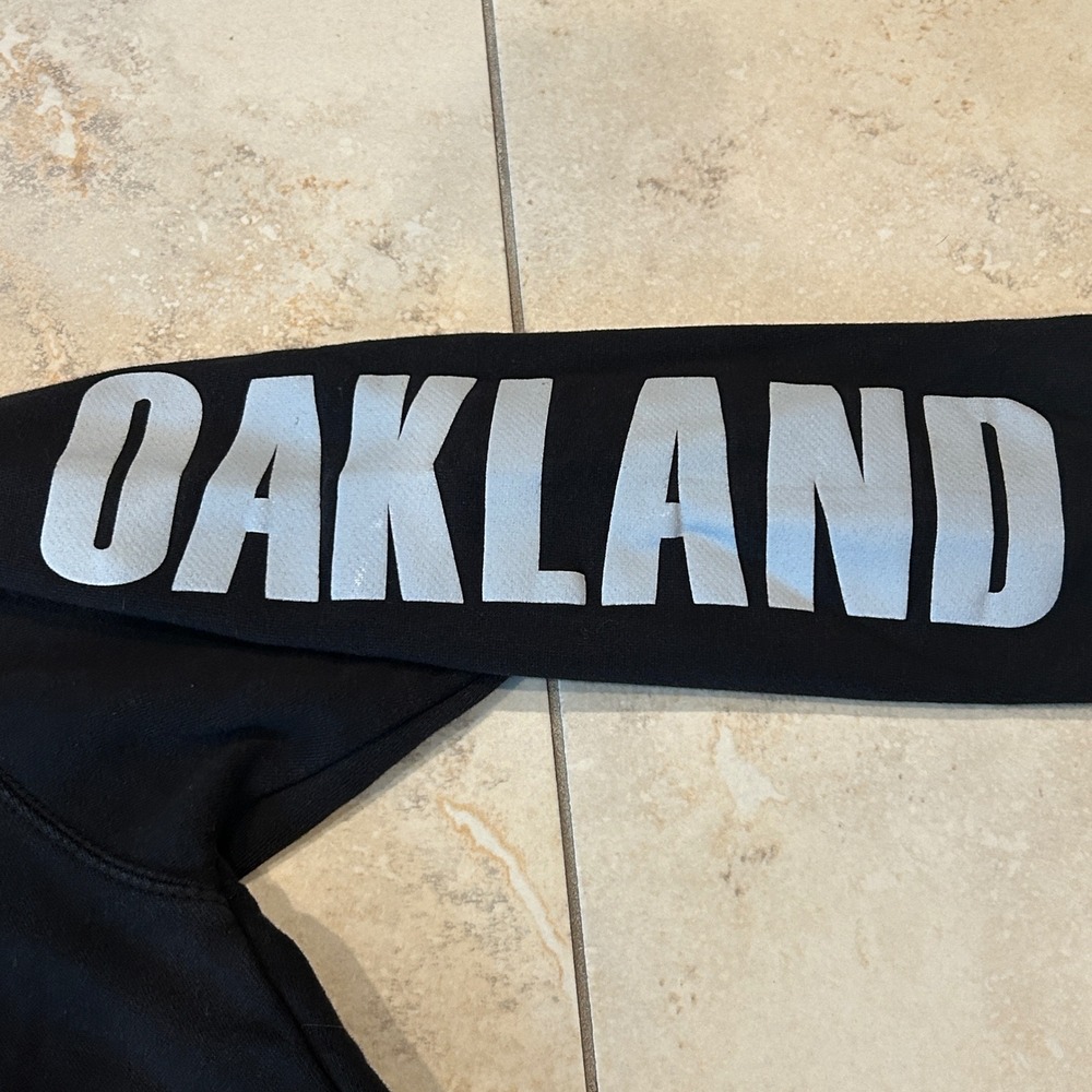 Vintage NFL Oakland Raiders Hoodie Mens XL Black Oakland Sleeve Pullover Y2k - Picture 3 of 9